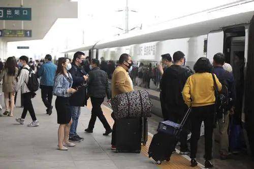 有人上门流动人口调查_社工上门人口调查