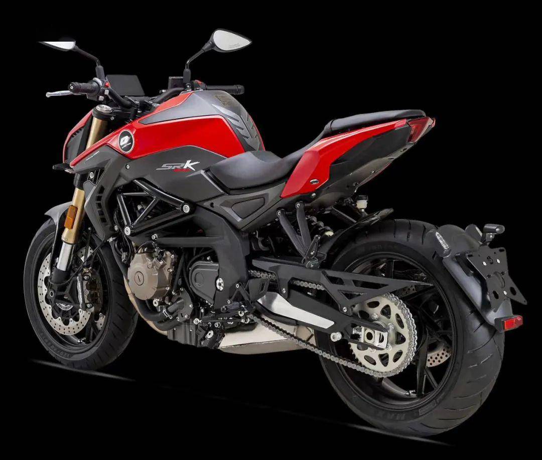 49999元,钱江qjmotor追600发布,简直就是国产"z600"