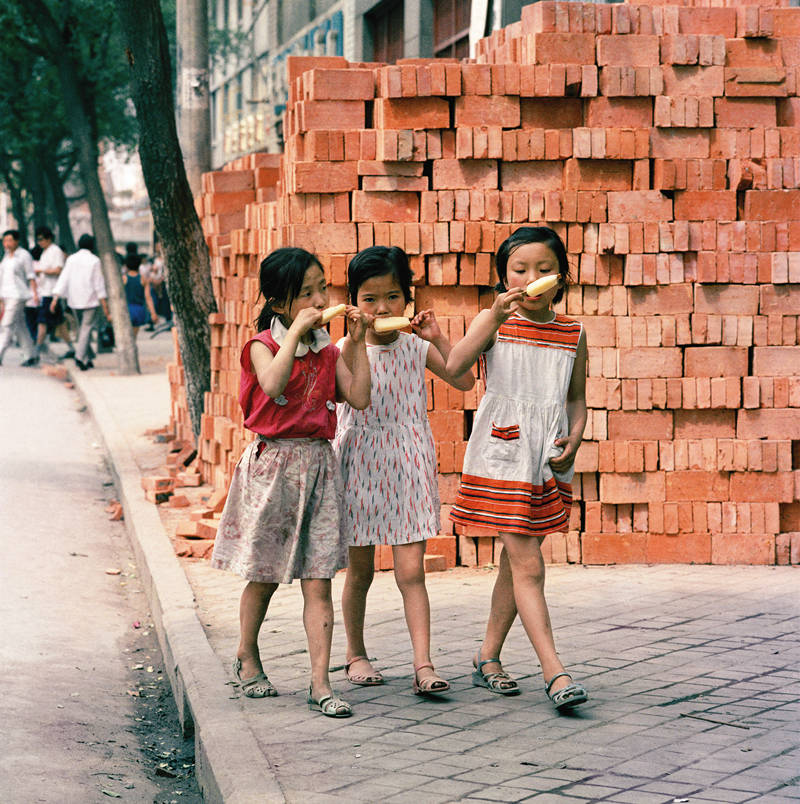 摄影好书你好小朋友元气满满的80年代中国儿童