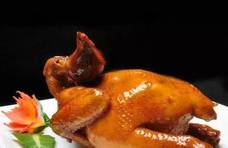 大厨教你做经典的豉油鸡、脆皮鸡，皮滑肉嫩真好吃，家人有口福！