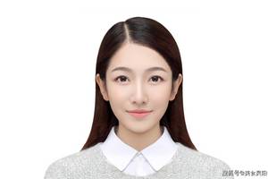 女生拍"证件照",如何拍得比真人更美?记住这3个"小心机"!