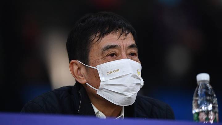 足协纪律委员会处罚禁止广州队、津门虎等队注册新球员,你支持吗?