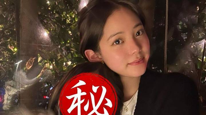 陈冠希晒欧阳娜娜与爱女私照,你看出来了吗?
