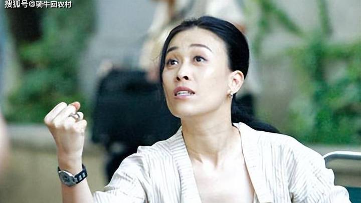 你认为56岁的那英已经活成了笑话了吗?