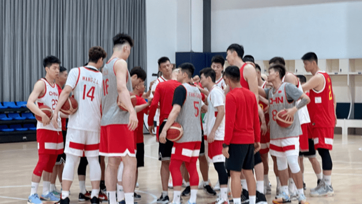 南苏丹男篮对阵中国男篮,谁的赢面更大?