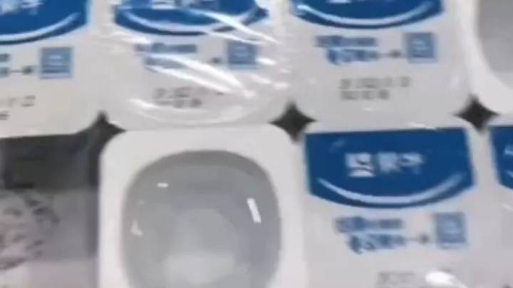 蒙牛回应男子买到酸奶打开全是清水,你相信吗?