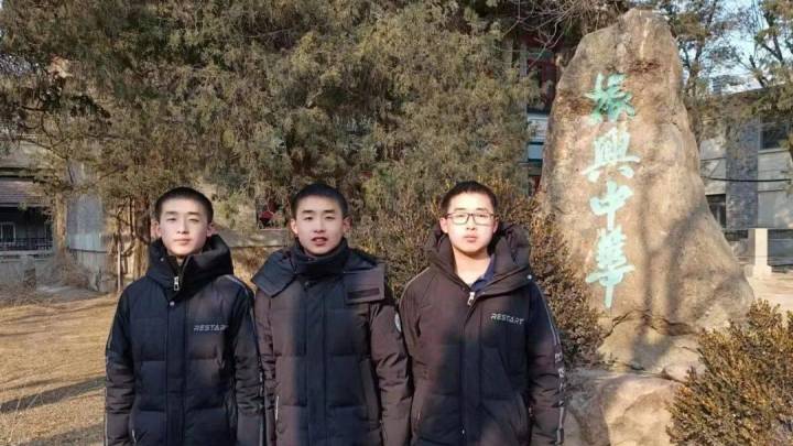 三胞胎高考相聚北大,你是去年刷屏的吗?