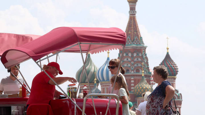 俄罗斯摆脱制裁危机,能实现经济快速发展吗?