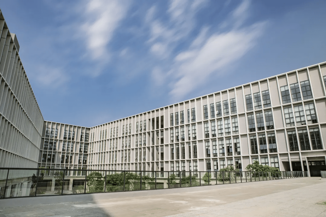 广东大学介绍-深圳技术大学