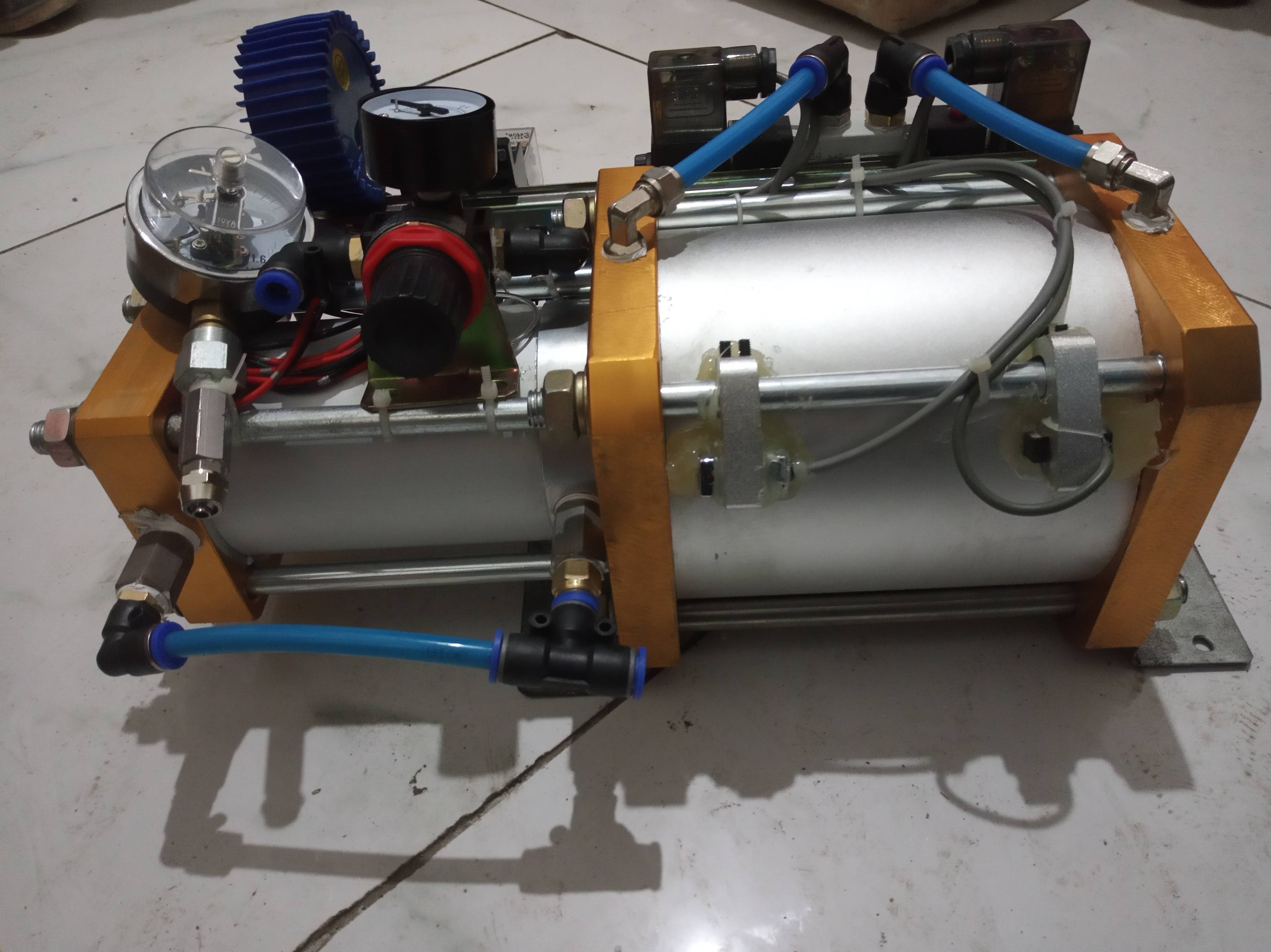 1/ 12 气体增压泵厂家图片-济南欧利特流体提供 气体增压泵价格图片