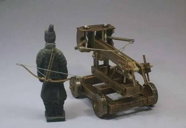 战国末年,《中国机械工程发明史》刘献周也赞同周青的观点.