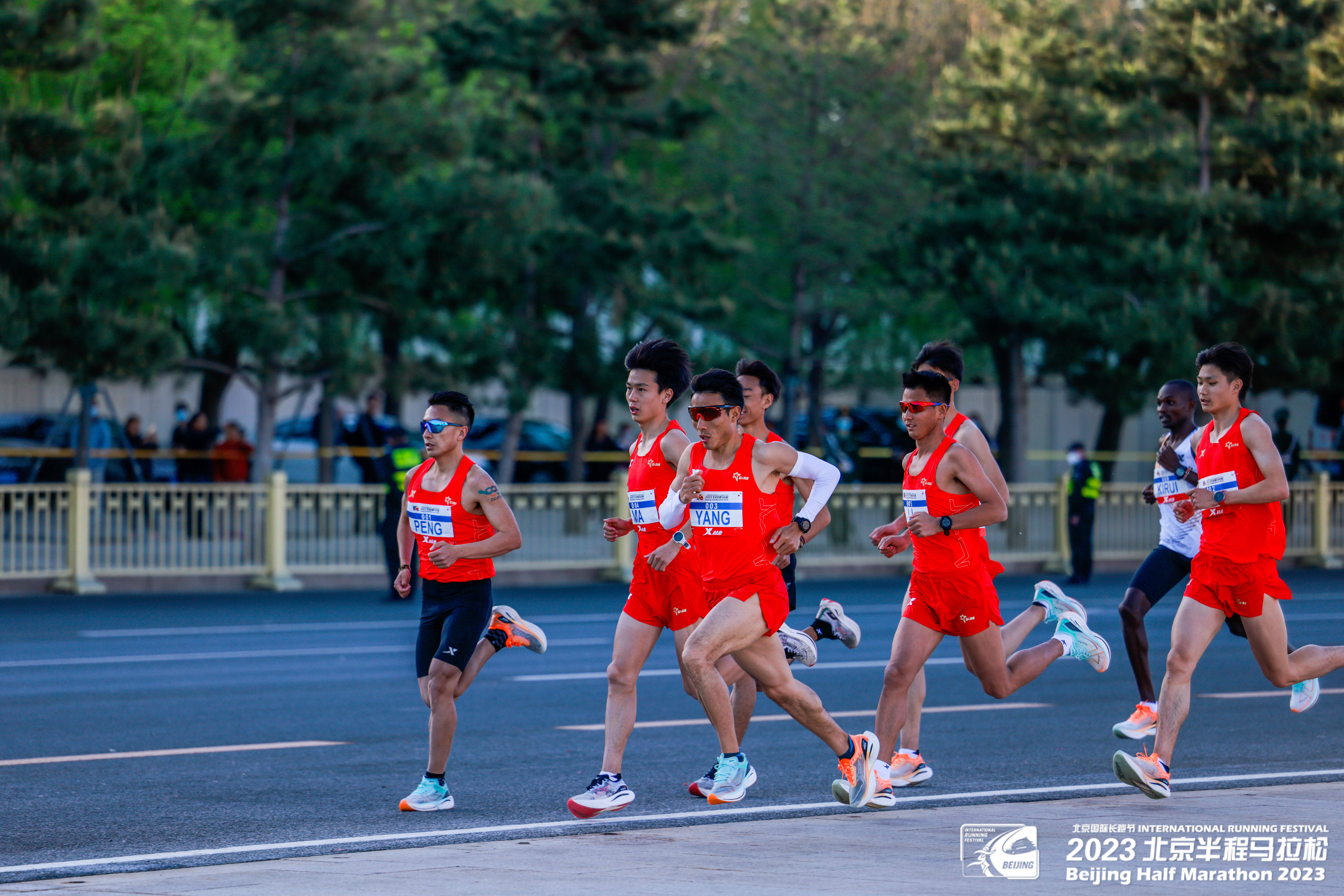 又一个疯狂周末！何杰杨绍辉董国建包办汉马前三 北京半马赛道纪录告破