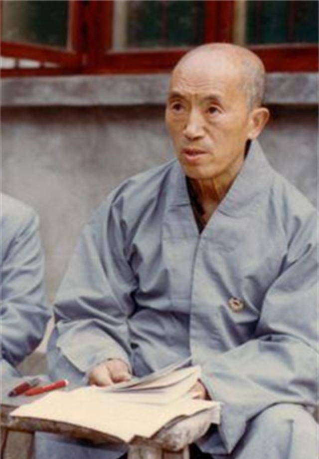 原创
            海灯法师，自称少林寺主持，为何87岁圆寂，少林寺无一人吊唁？