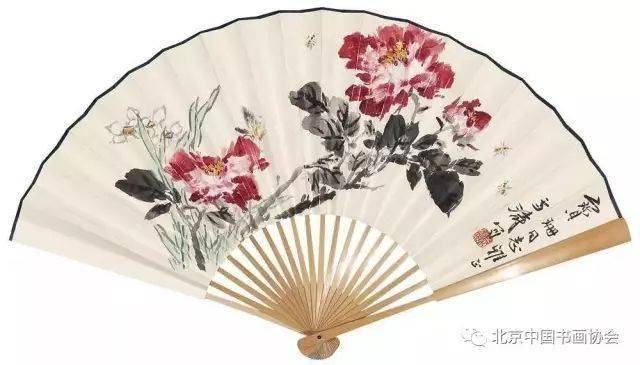 夏日一抹清凉王雪涛写意花鸟扇面