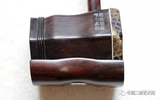 桂根生手工精制明清旧料老红木二胡专业二胡