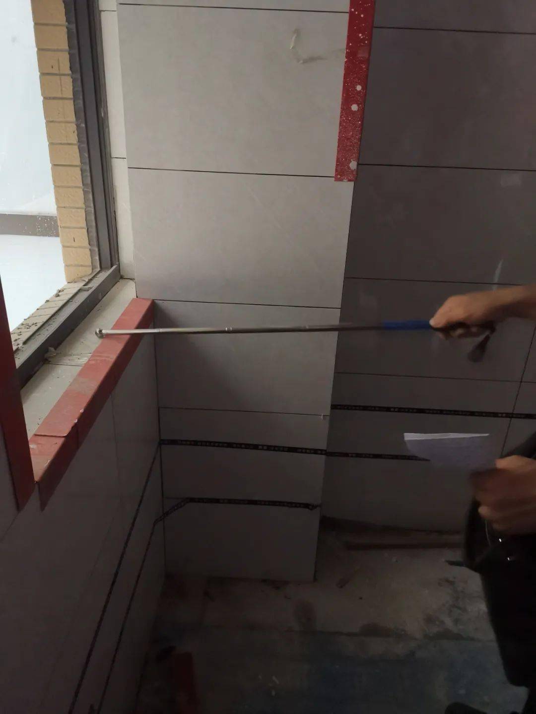 墙砖空鼓免砸砖处理快速修复 01c41b11eb08403698d6ee7edfc1fdfa.jpeg