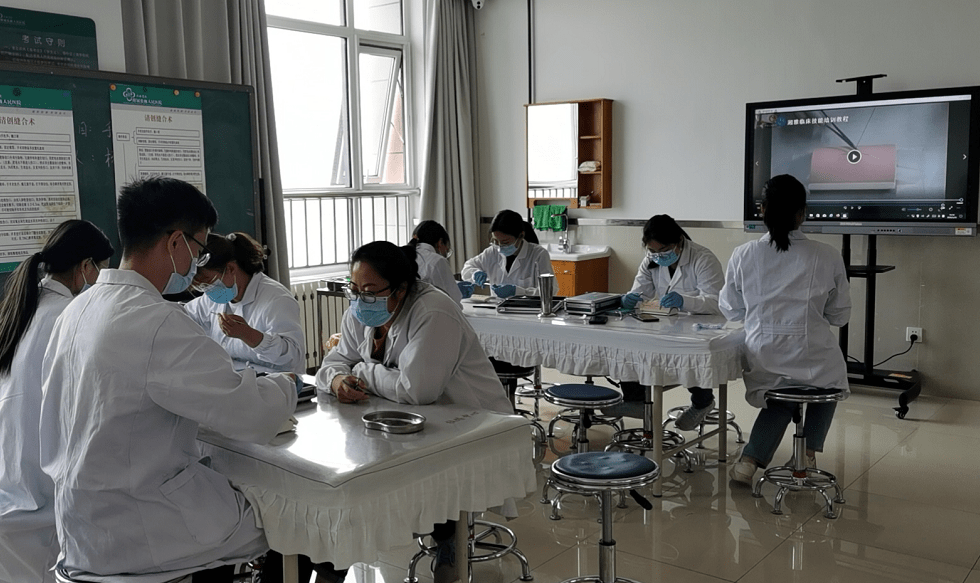 扎好营盘练好兵河西学院附属张掖人民医院临床技能实训中心工作纪实