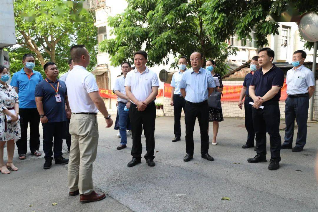 邱明宏到青秀区调研督导创建文明城市"百日攻坚行动"暨疫情善后维稳