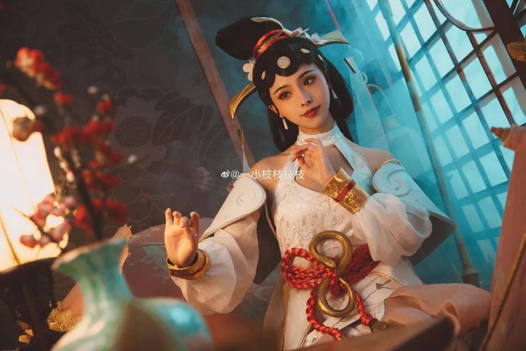 《王者荣耀》大乔白蛇(214期)