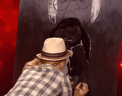 羞辱多少人:看你背包的样子,就知道你月薪低于8000