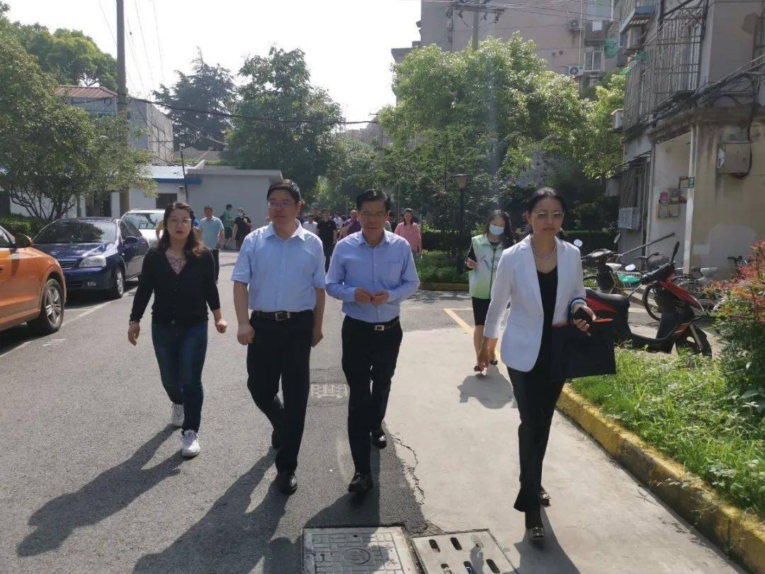 要闻区绿化市容局领导赴友谊路街道开展生活垃圾分类工作现场会