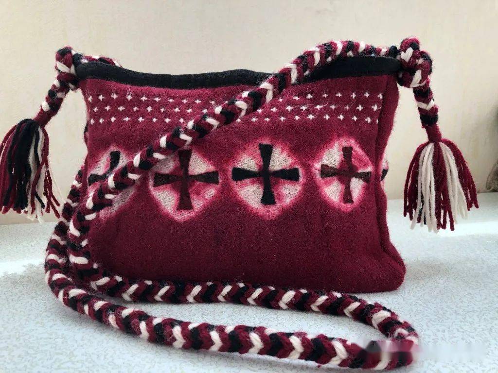 著名的手工艺品 57df98ad7c37456f9550e8202cc29a66.jpeg