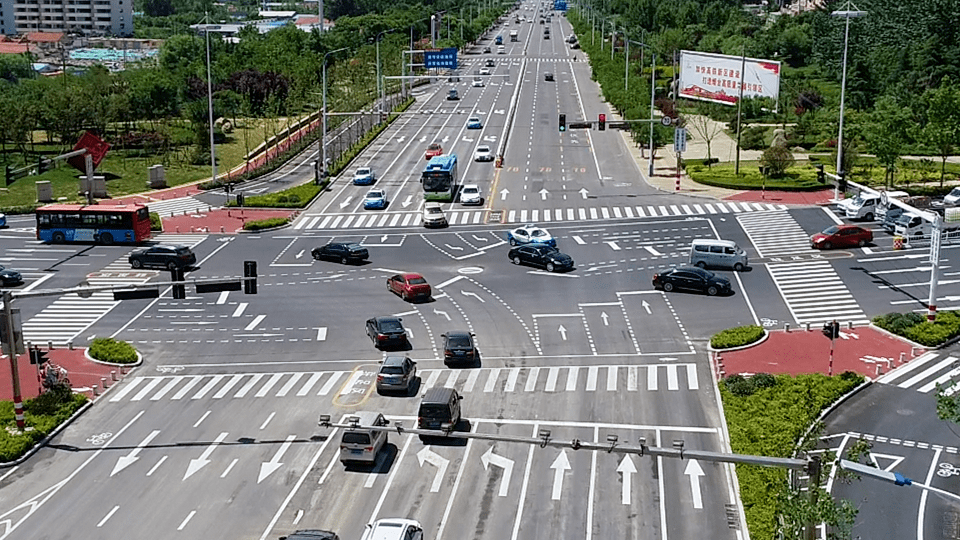 烟台这里双向八车道升级为十车道!你会走吗?