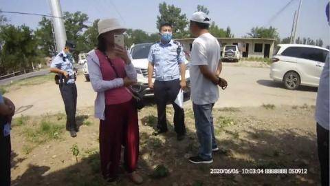 张某|警探号｜掌掴踢踹民警 北京房山两村民被刑拘