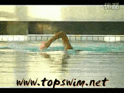 史上最全,最牛游泳技术gif动图,看完还敢说自己不会游泳?