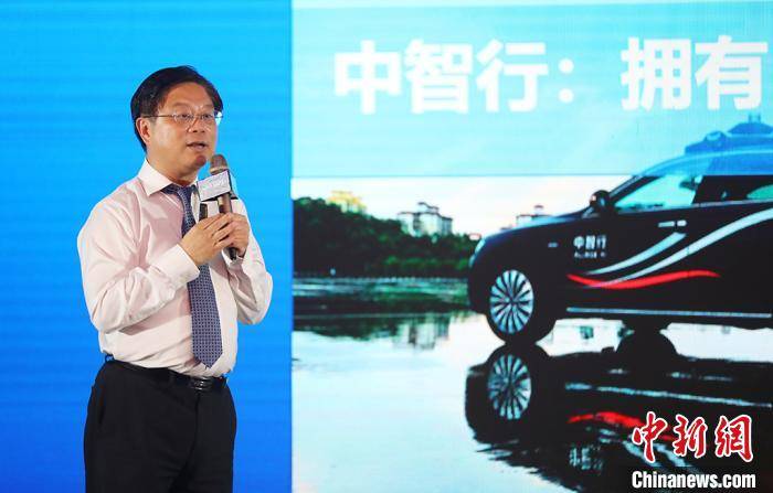 业内人士：“新基建”为中国无人驾驶按下“加