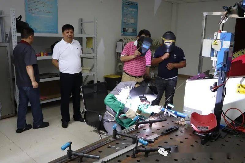 2020年戴南镇gdp_中国gdp2020年