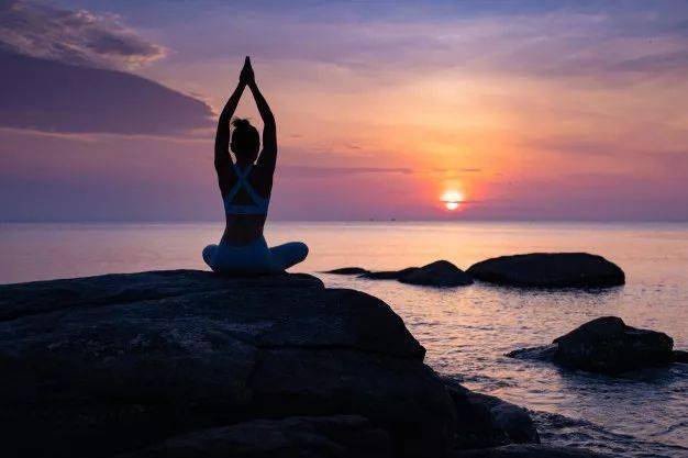 真正的瑜伽离不开冥想冥想的十一原则
