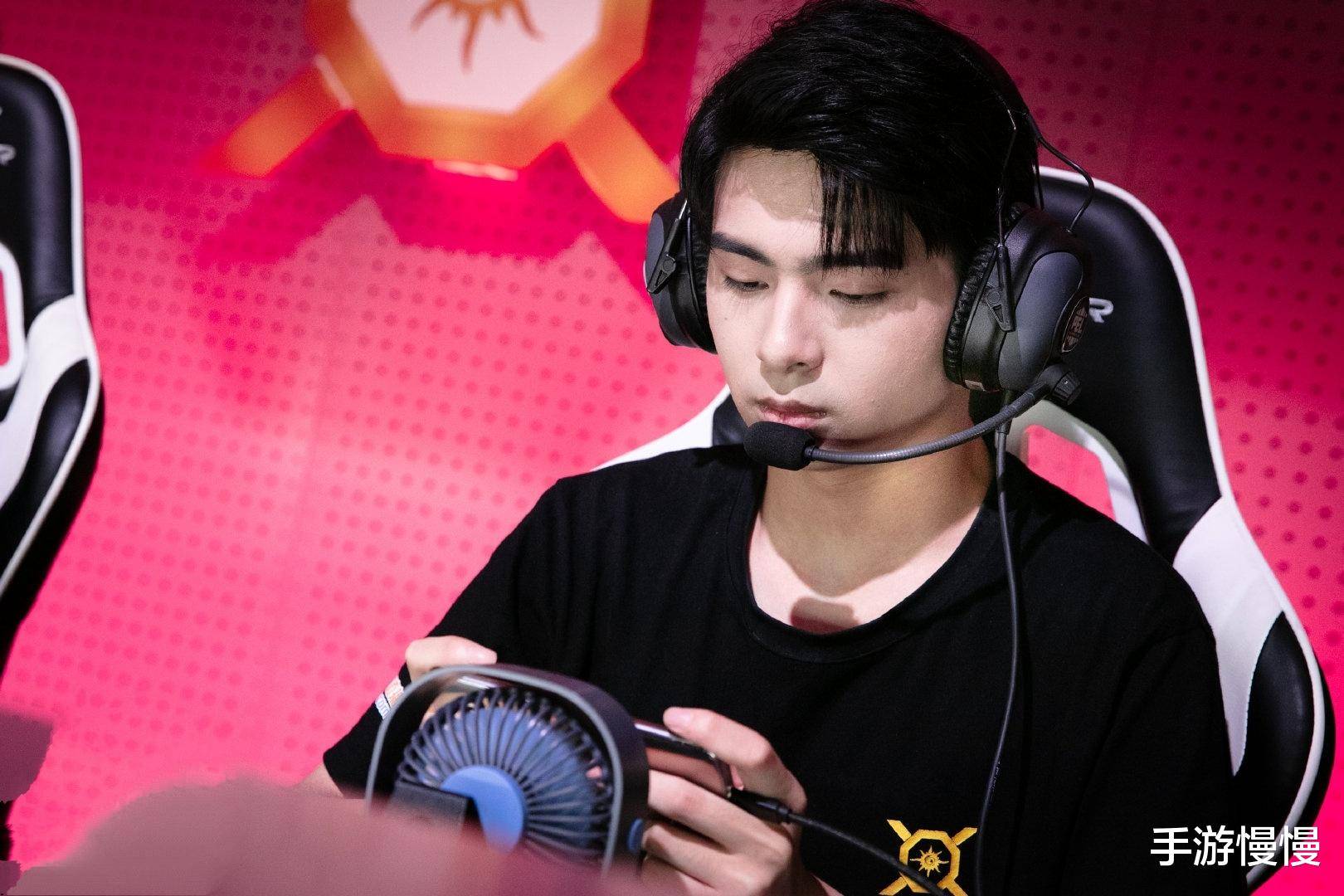 鲨鱼终于联手xqf猛男杯跟伞兵令一组这组合ag都忌惮三分