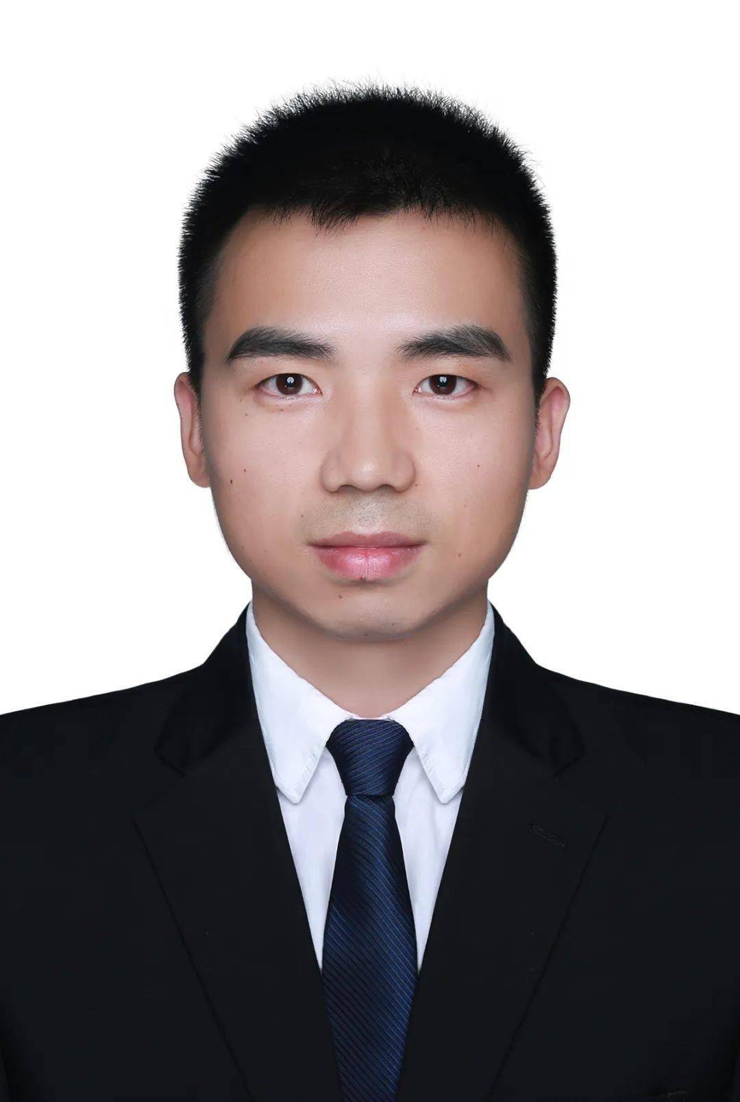 张海伦