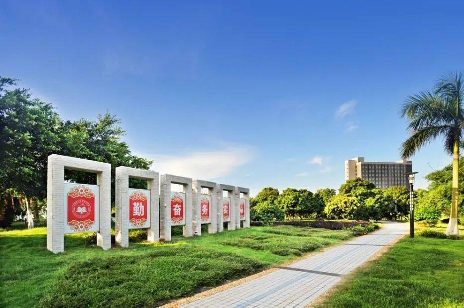 小分|美术生一定要注意，没达标千万别填报！2020年这些大学的美术专业有小分限制