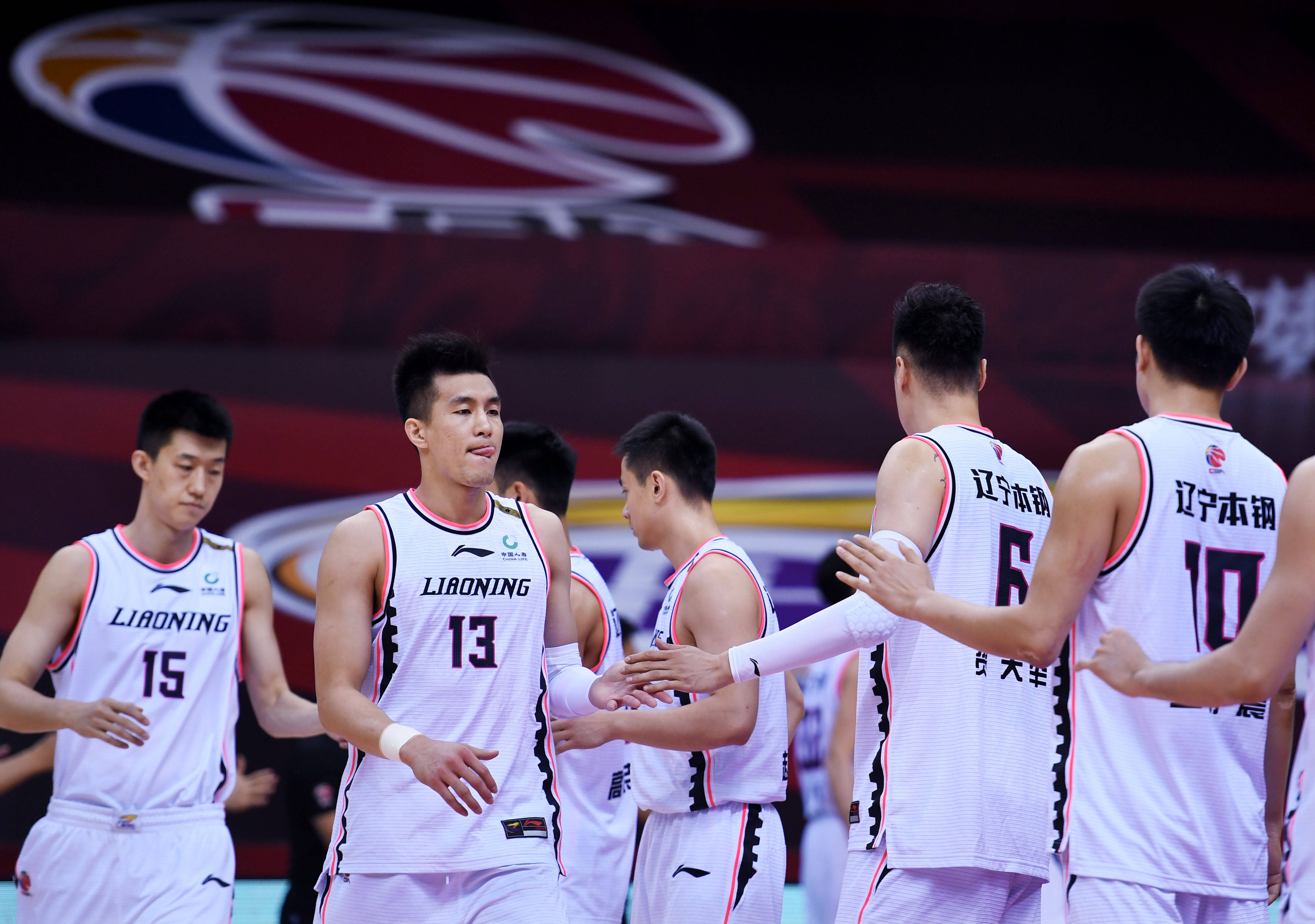 篮球——cba复赛第一阶段:辽宁本钢迎战青岛国信双星