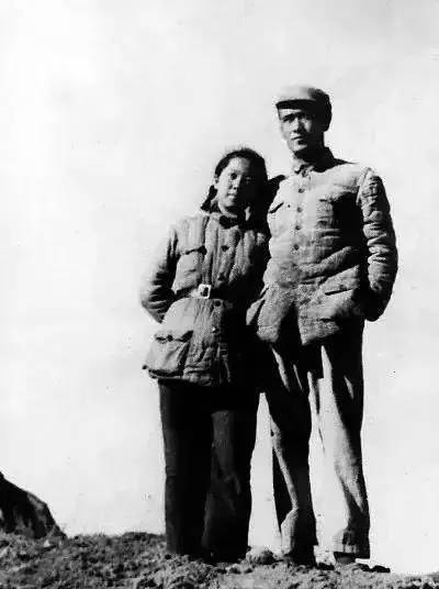 dacf7f9f08d048d1a0b4fa084e048420.jpeg