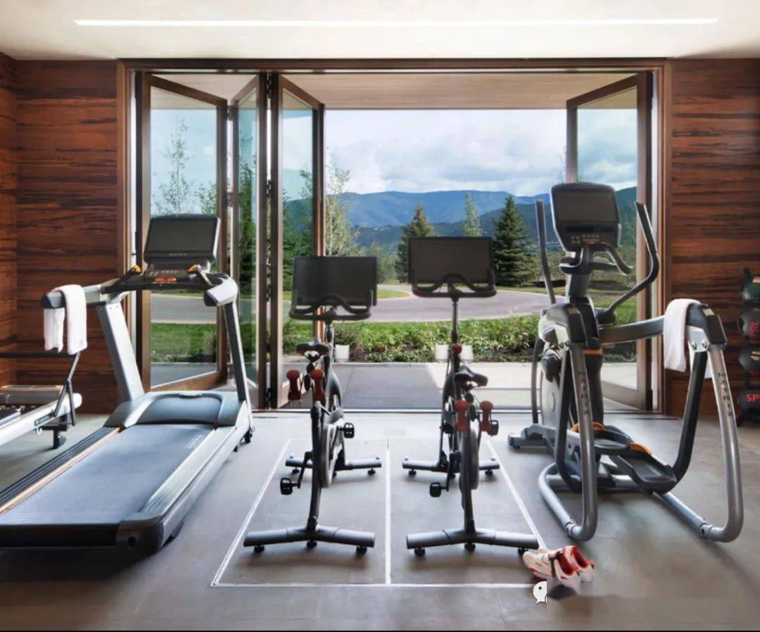 在家健身照片真实图片 5d4d2371cf014484a7dbf15f83c995b1.jpeg