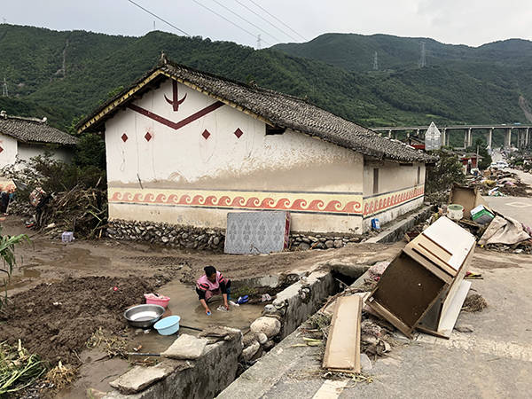 安溪龙门镇有多少人口外出_龙里龙门镇景区图片