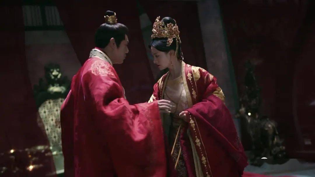 白甜|原创大女主不再傻白甜,锦绣南歌李沁又美又飒,这次能大火吗?