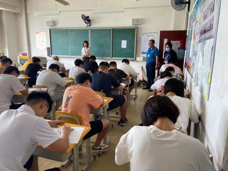 市体校|周密安排、细致保障！市体校中专招生文化考试举行