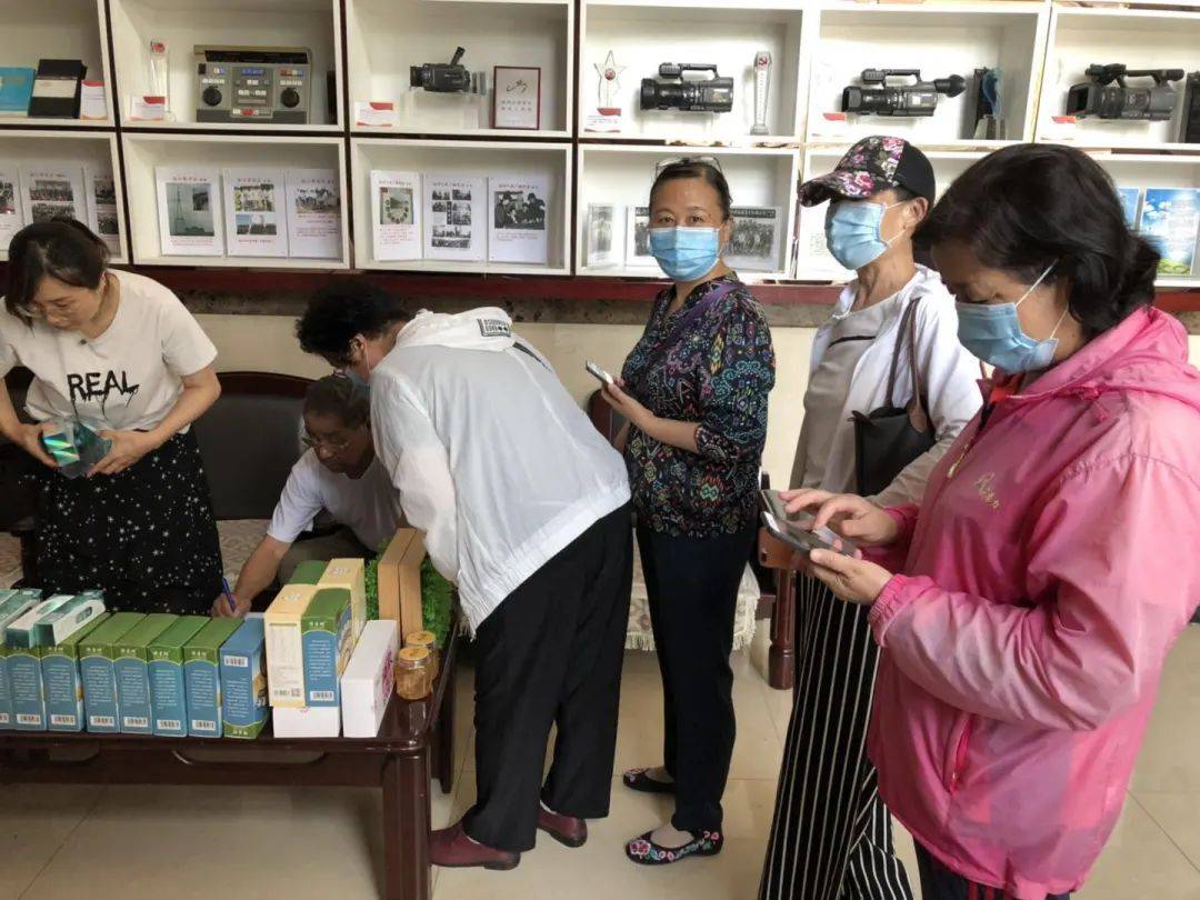 栏目|《老爸老妈的美好生活》顺利开播，惊喜不断！