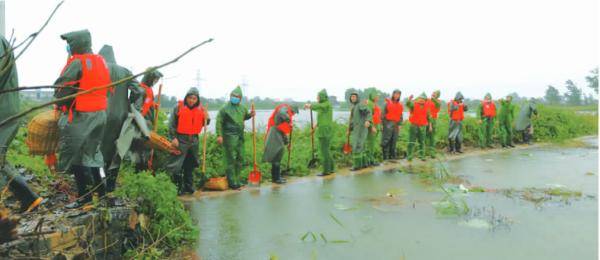 长江|这些黄石防汛一线的画面，应该被记住！