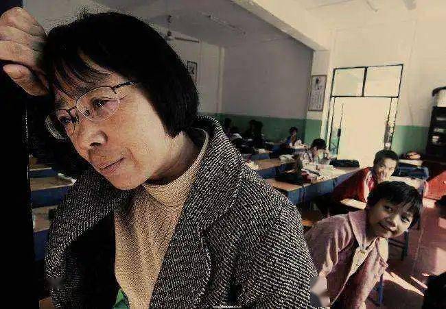 高考正在进行,拿命办学的女高校长张桂梅是怎样"炼"成的?