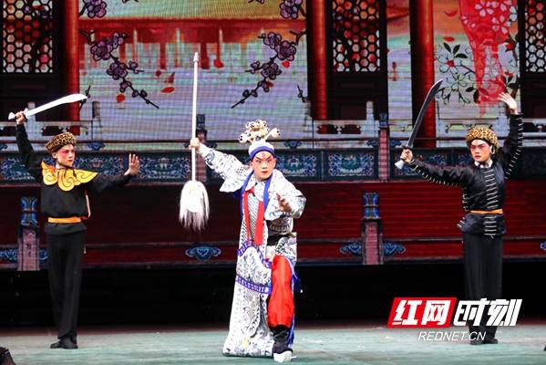 考核|秀技能强专业 湖南艺术职业学院开展教师业务能力考核