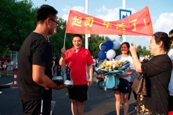 高考|相当真实！高考完，她哭着说出了假期规划