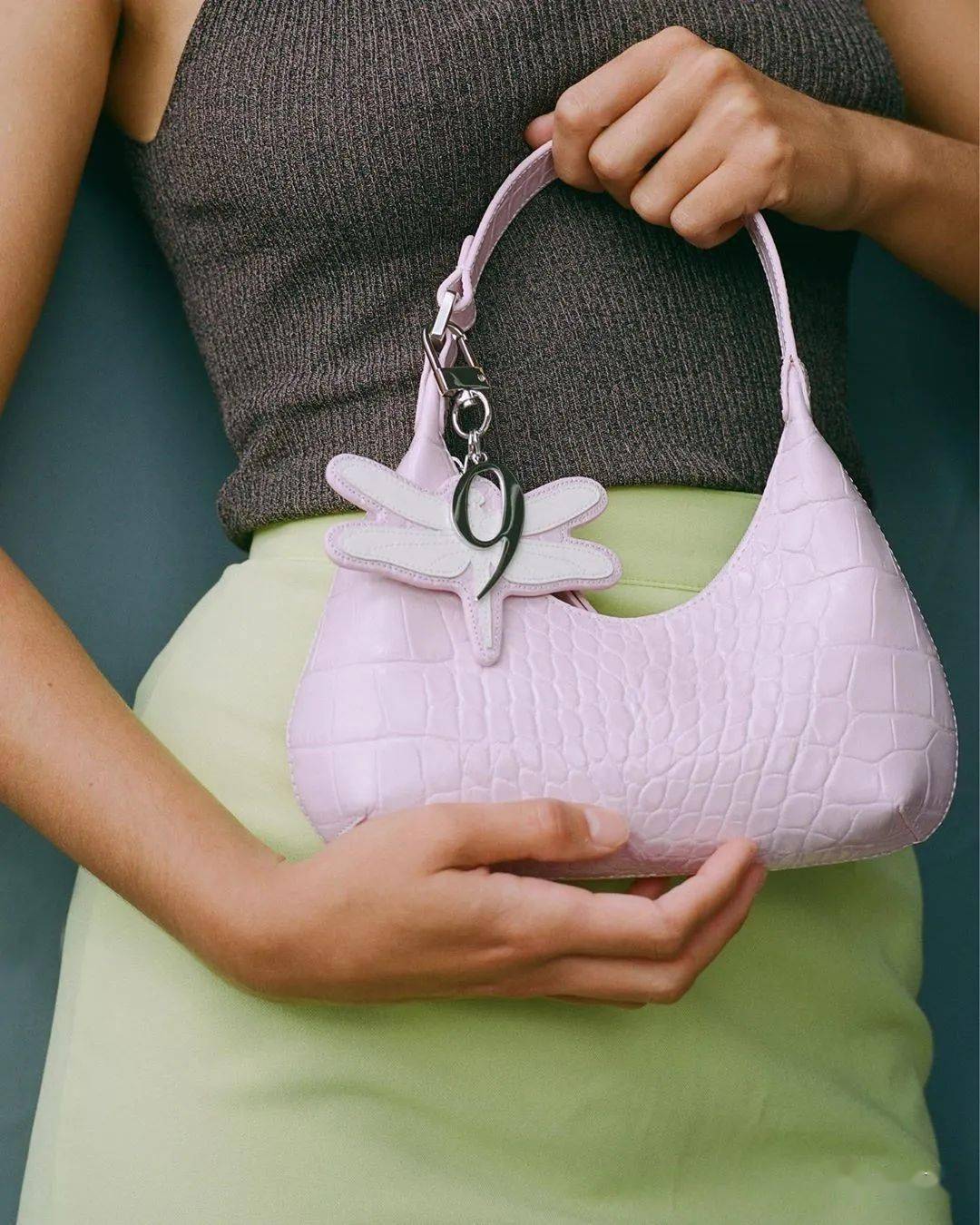 颜色|为什么年龄越大，越喜欢粉色？