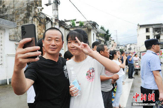 歙县|安徽歙县2020年高考补考结束