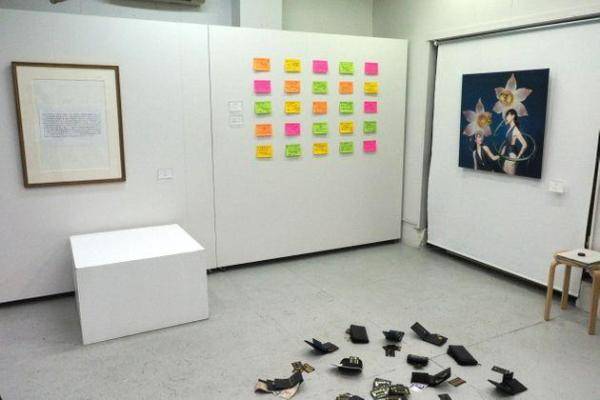 日本举办"可以偷的艺术展" 还没开场作品就被偷光了