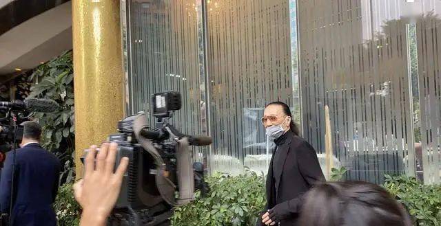 一路走好！众艺人公祭澳门赌王，TVB大姐大回忆